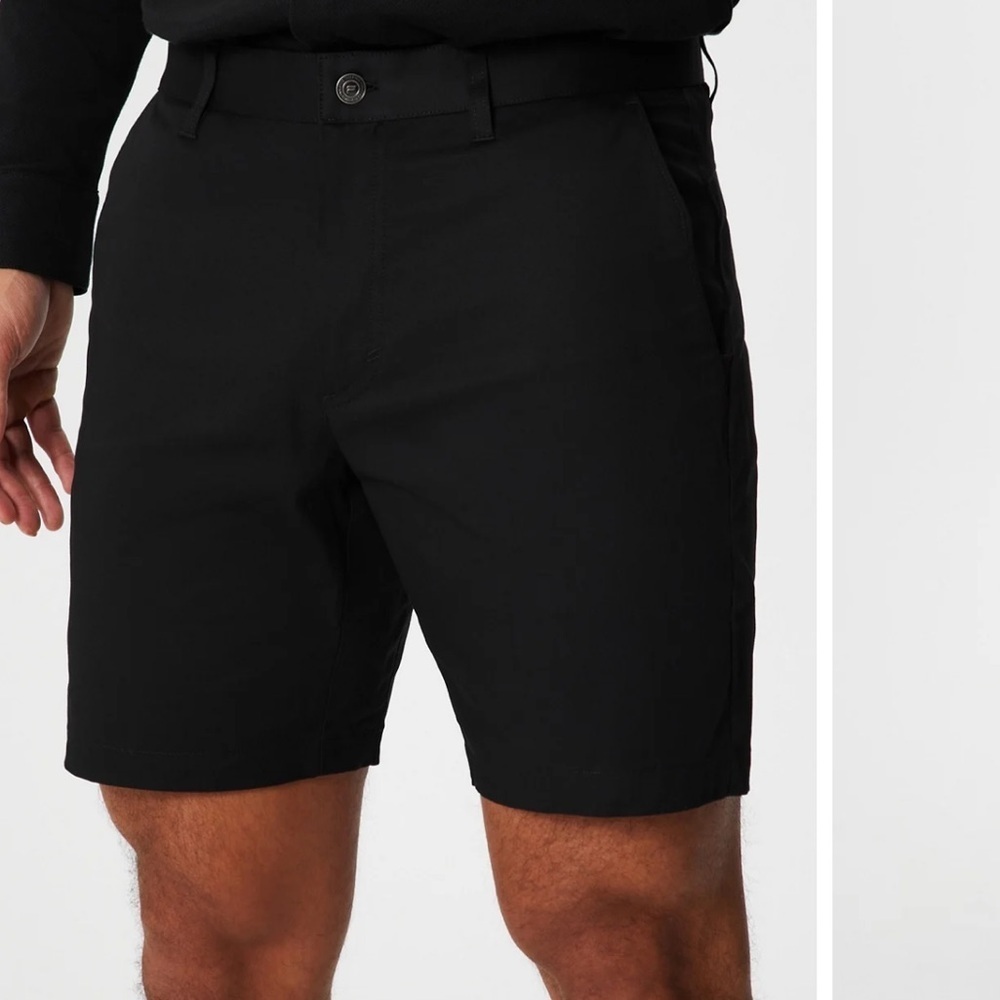 The High Side Chino Short